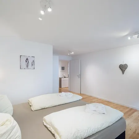City Town Apartment
