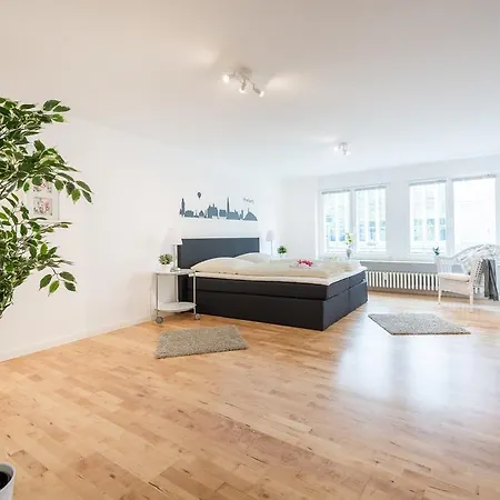 City Town Apartment *